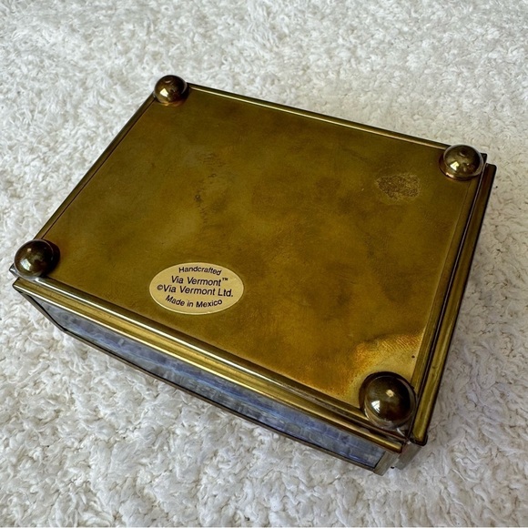 Handcrafted via vermont jewelry box trinket bear picnic cottagecore kitsch - Picture 6 of 14